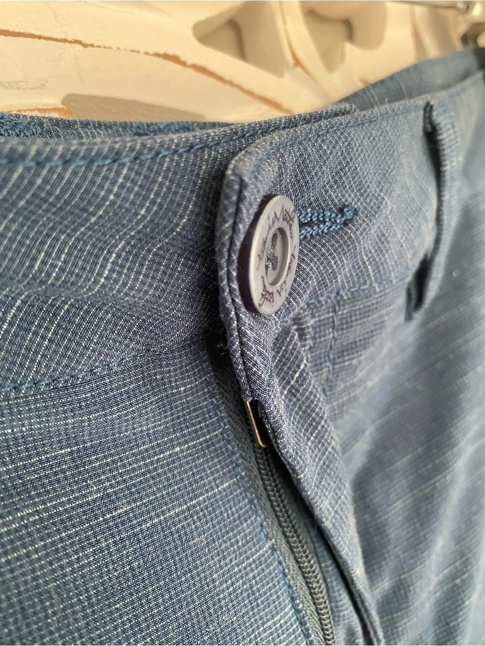 Travis Mathew Men’s Size 36 Blue Performance Golf Hybrid Shorts Casual Stretch